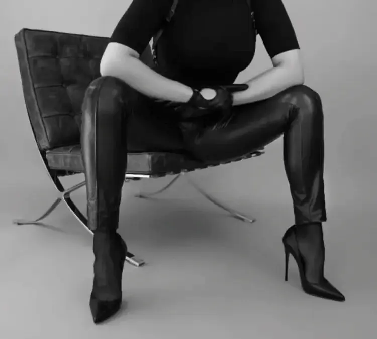 BDSM - 2025-11-14 000629